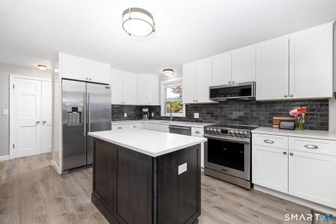 7 Capilos Drive Cromwell CT 06416