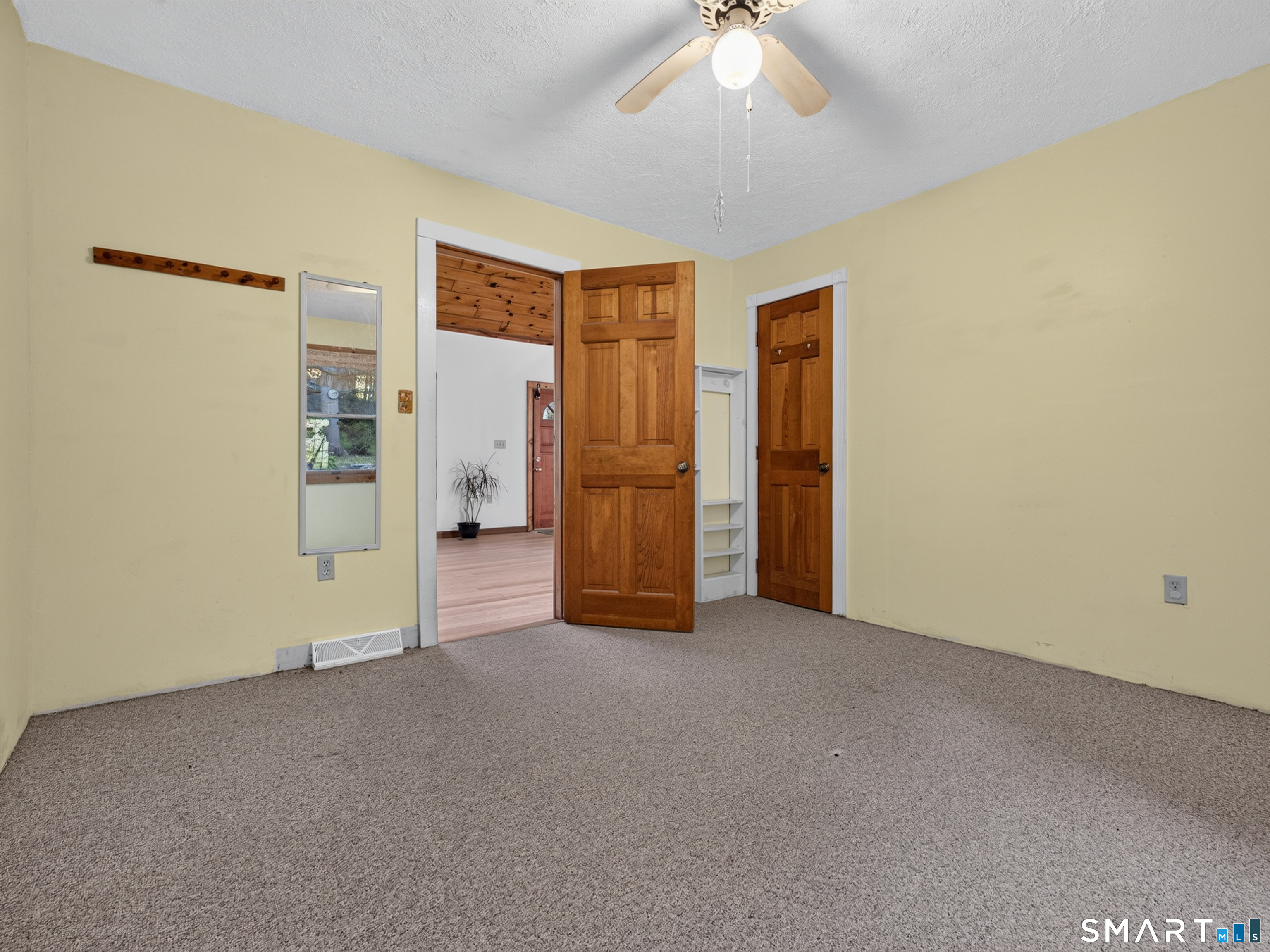 52 Hanover Versailles Road Sprague CT 06383
