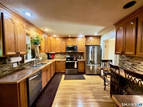 25 Greenfield Avenue Waterbury CT 06708