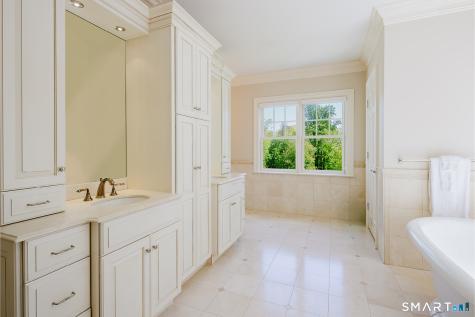 80 Bayberry Lane Westport CT 06880