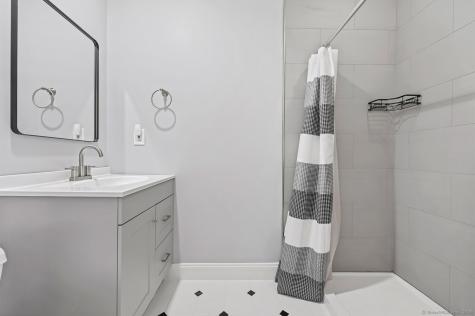 305 South Gate Lane Fairfield CT 06890