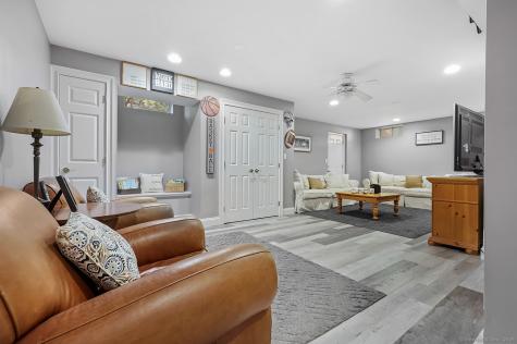 305 South Gate Lane Fairfield CT 06890