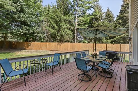 305 South Gate Lane Fairfield CT 06890