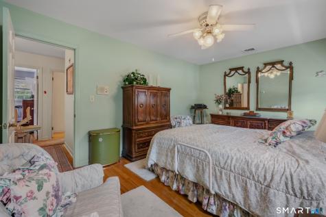 64 Briar Hill Road Norwich CT 06360