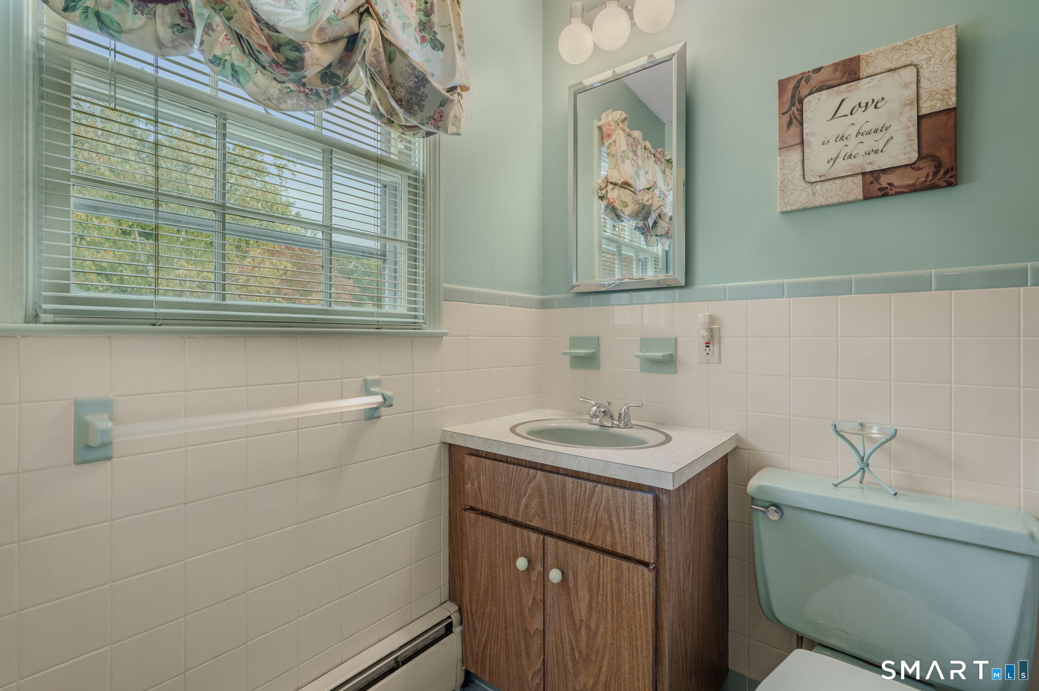 64 Briar Hill Road Norwich CT 06360