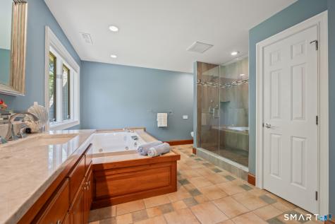 157 Tamarac Drive Glastonbury CT 06033