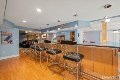 157 Tamarac Drive Glastonbury CT 06033