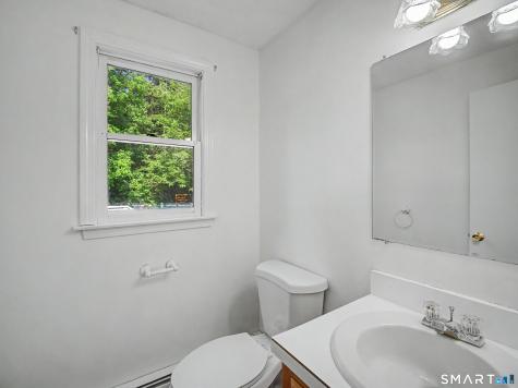 33 West Gerald Drive Manchester CT 06040