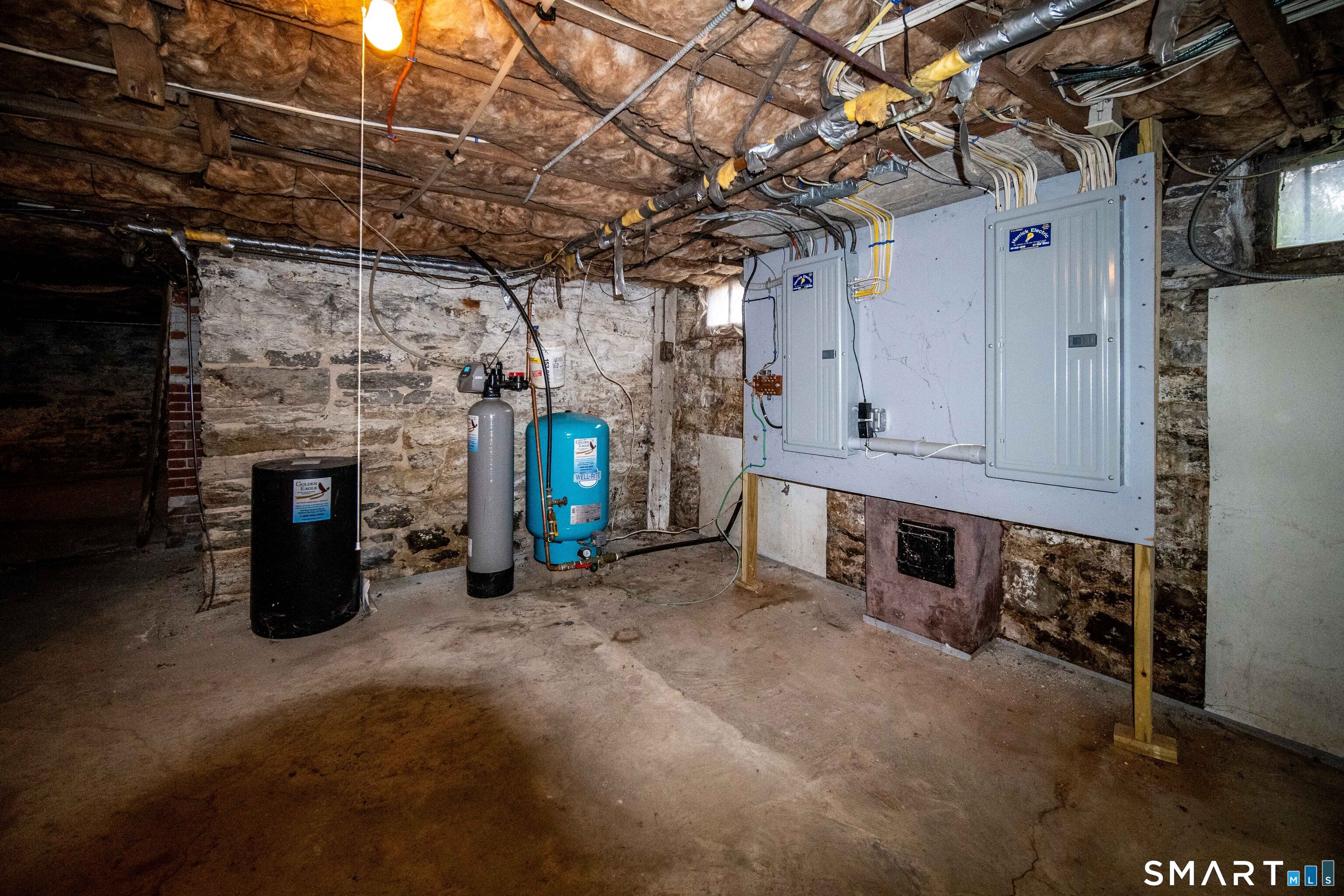 3 North Road Windham CT 06280