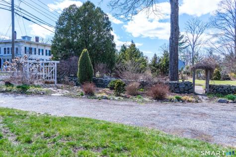 3 North Road Windham CT 06280