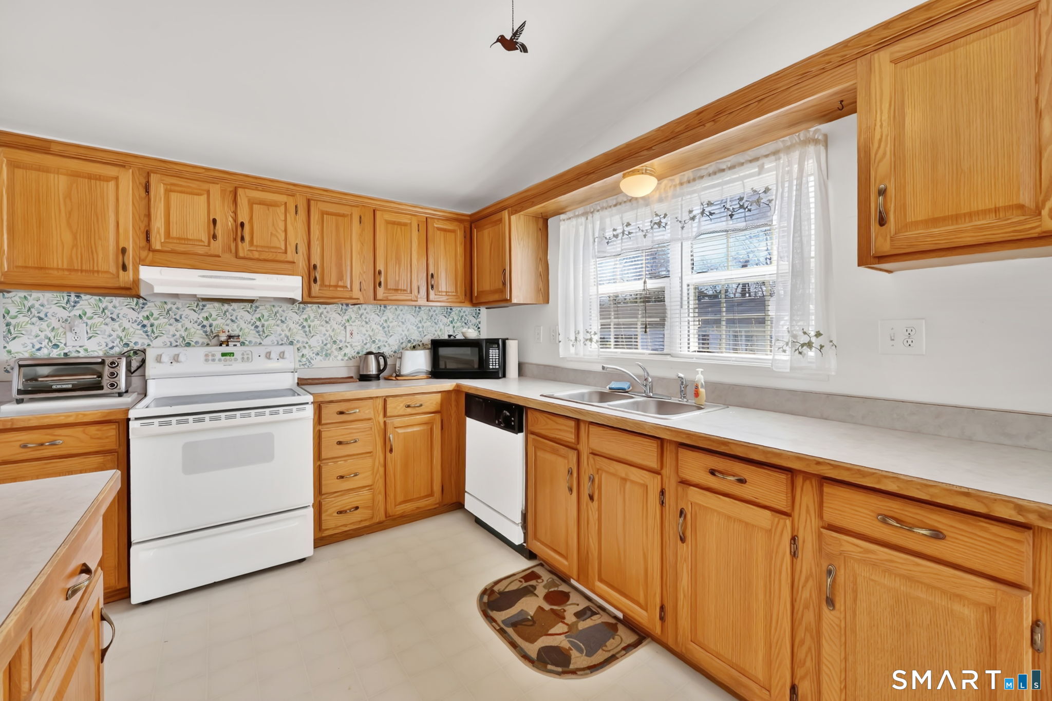 1 Rose Court East Windsor CT 06088