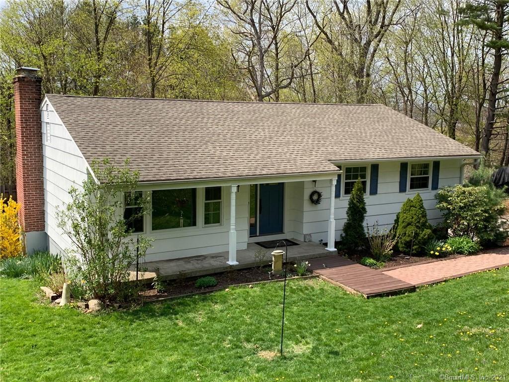 6 Fordyce Court New Milford CT 06776