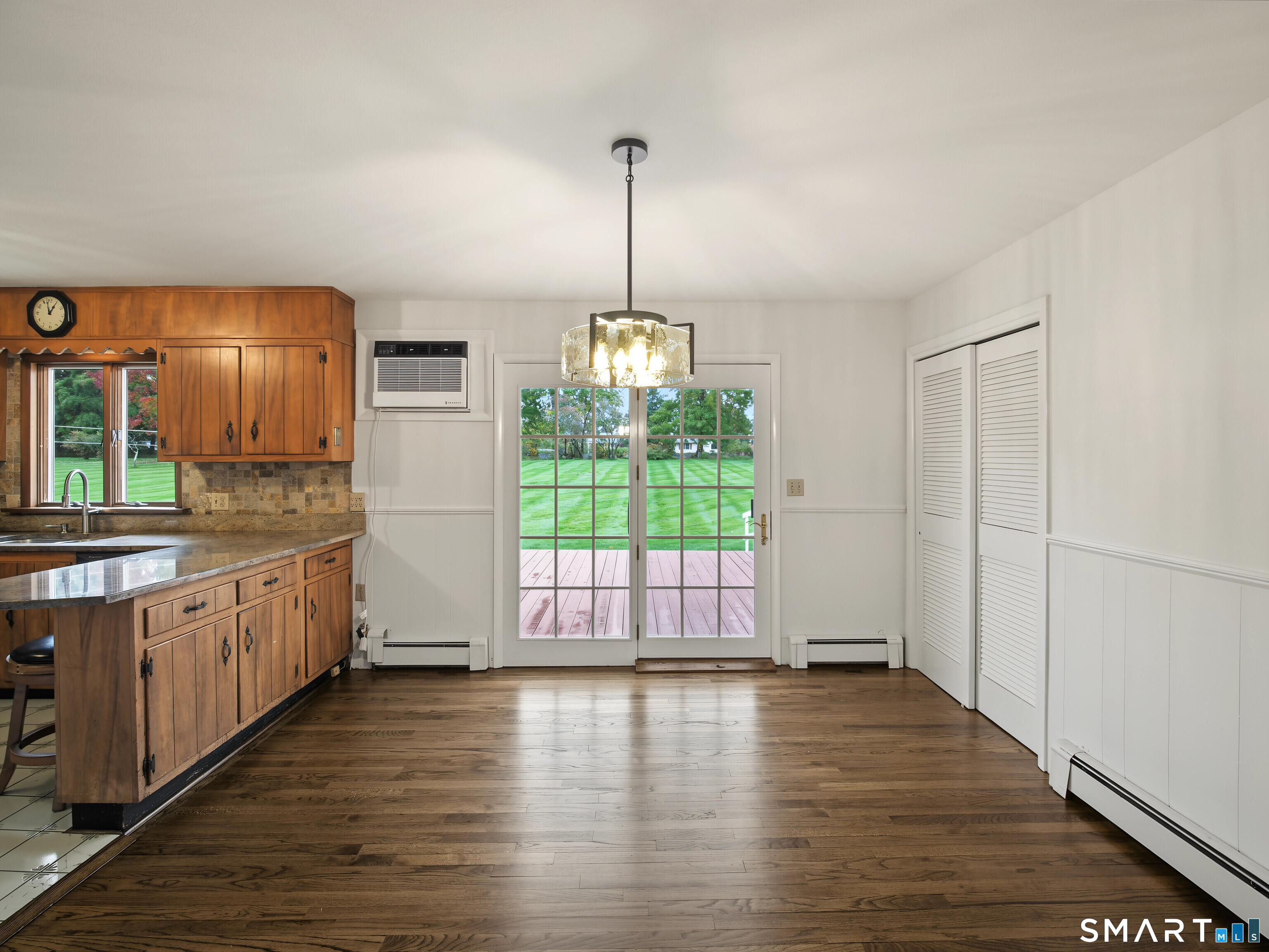 65 Barnum Road Danbury CT 06811