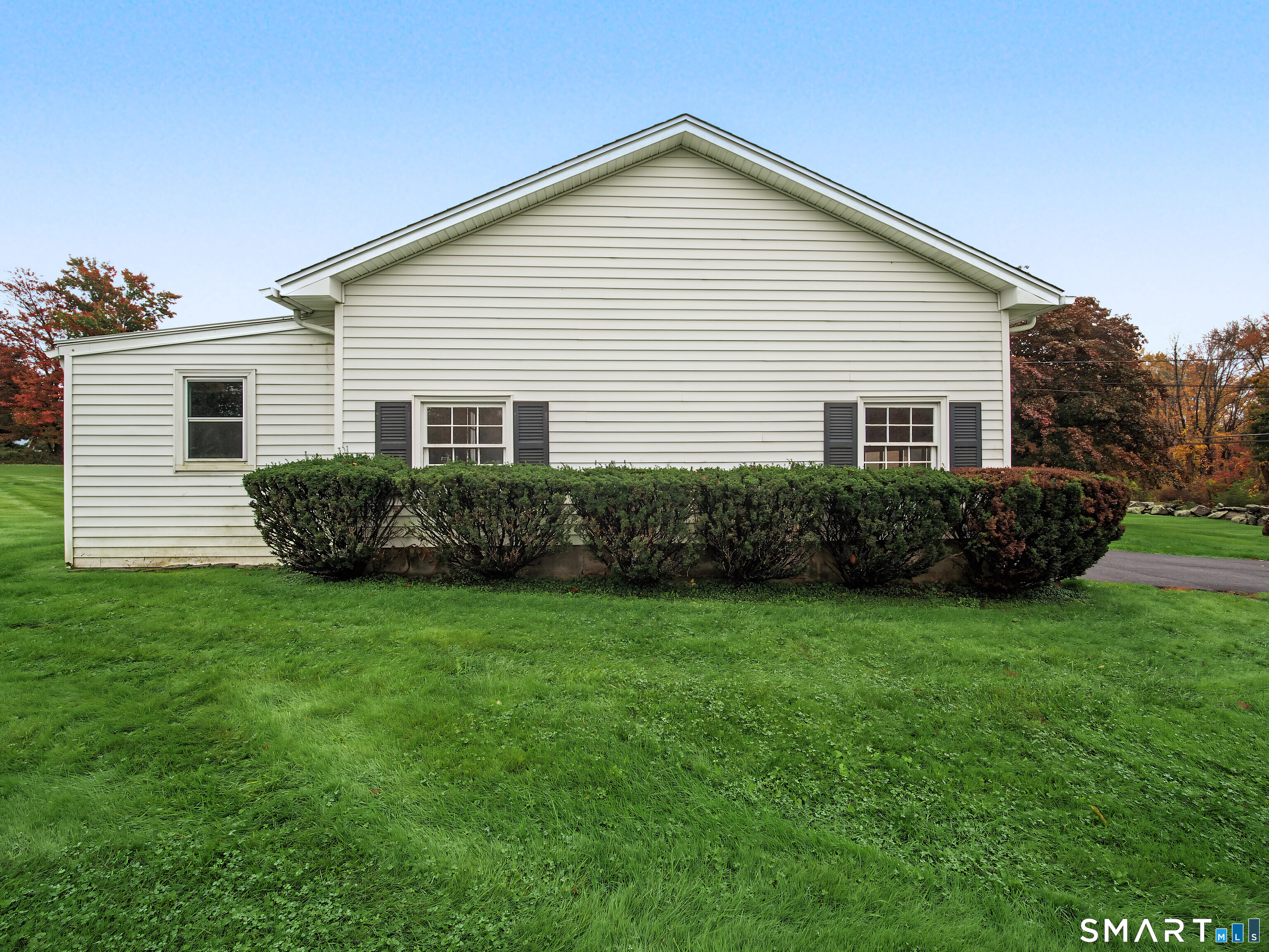 65 Barnum Road Danbury CT 06811