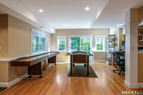 15 Saint Michaels Court Avon CT 06001