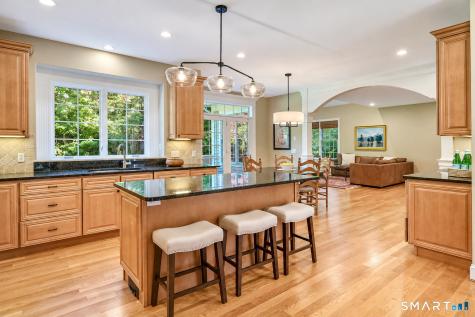 15 Saint Michaels Court Avon CT 06001
