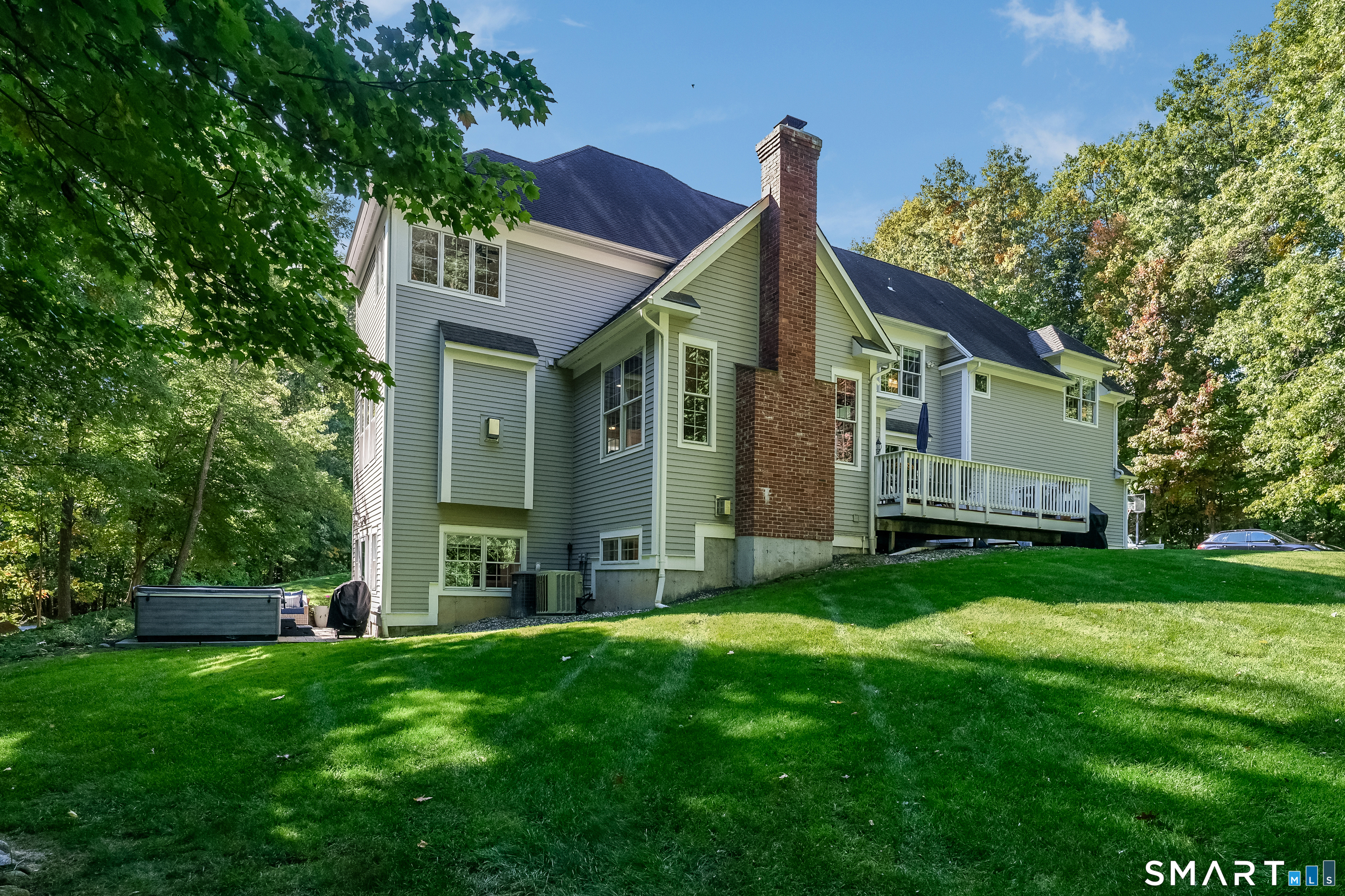 15 Saint Michaels Court Avon CT 06001