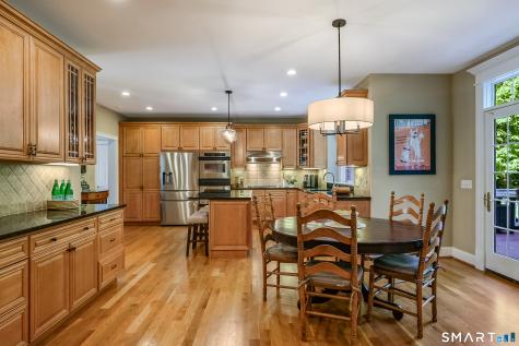 15 Saint Michaels Court Avon CT 06001