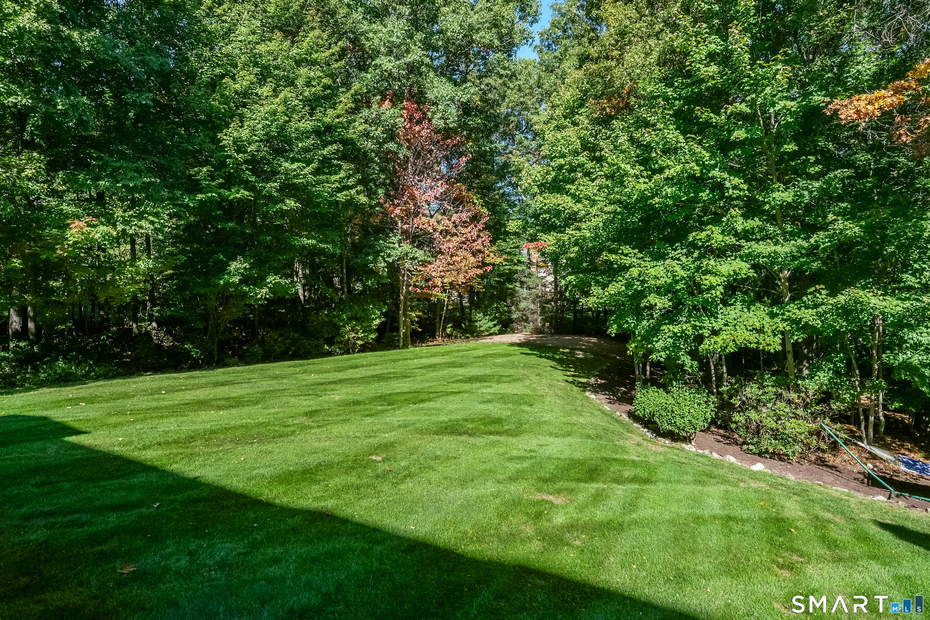 15 Saint Michaels Court Avon CT 06001