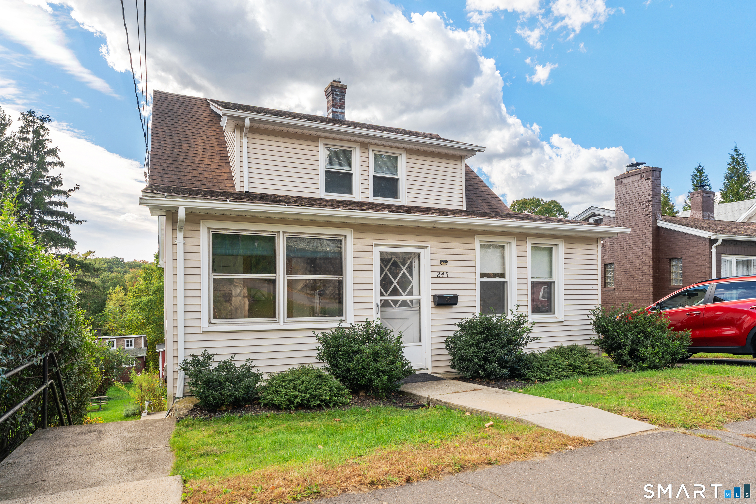 245 Riverside Street Watertown CT 06779