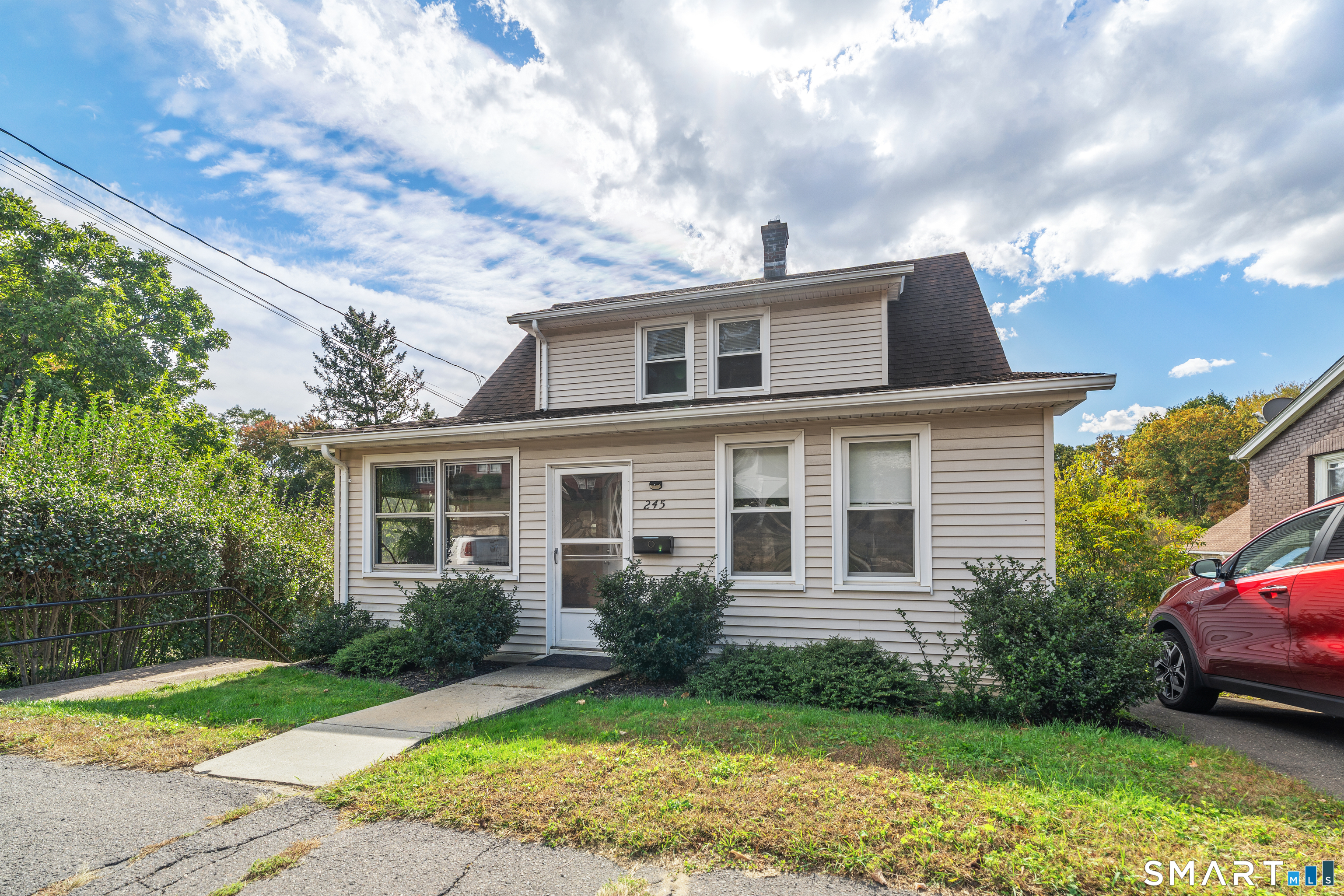 245 Riverside Street Watertown CT 06779