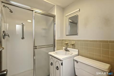 139 Woodmont Road West Haven CT 06516