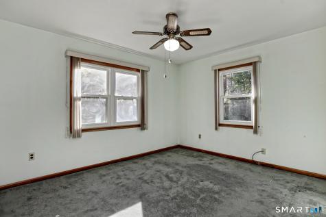 139 Woodmont Road West Haven CT 06516