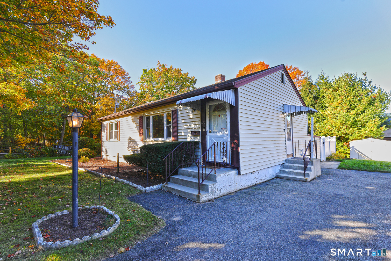 139 Woodmont Road West Haven CT 06516