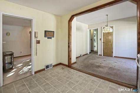 139 Woodmont Road West Haven CT 06516