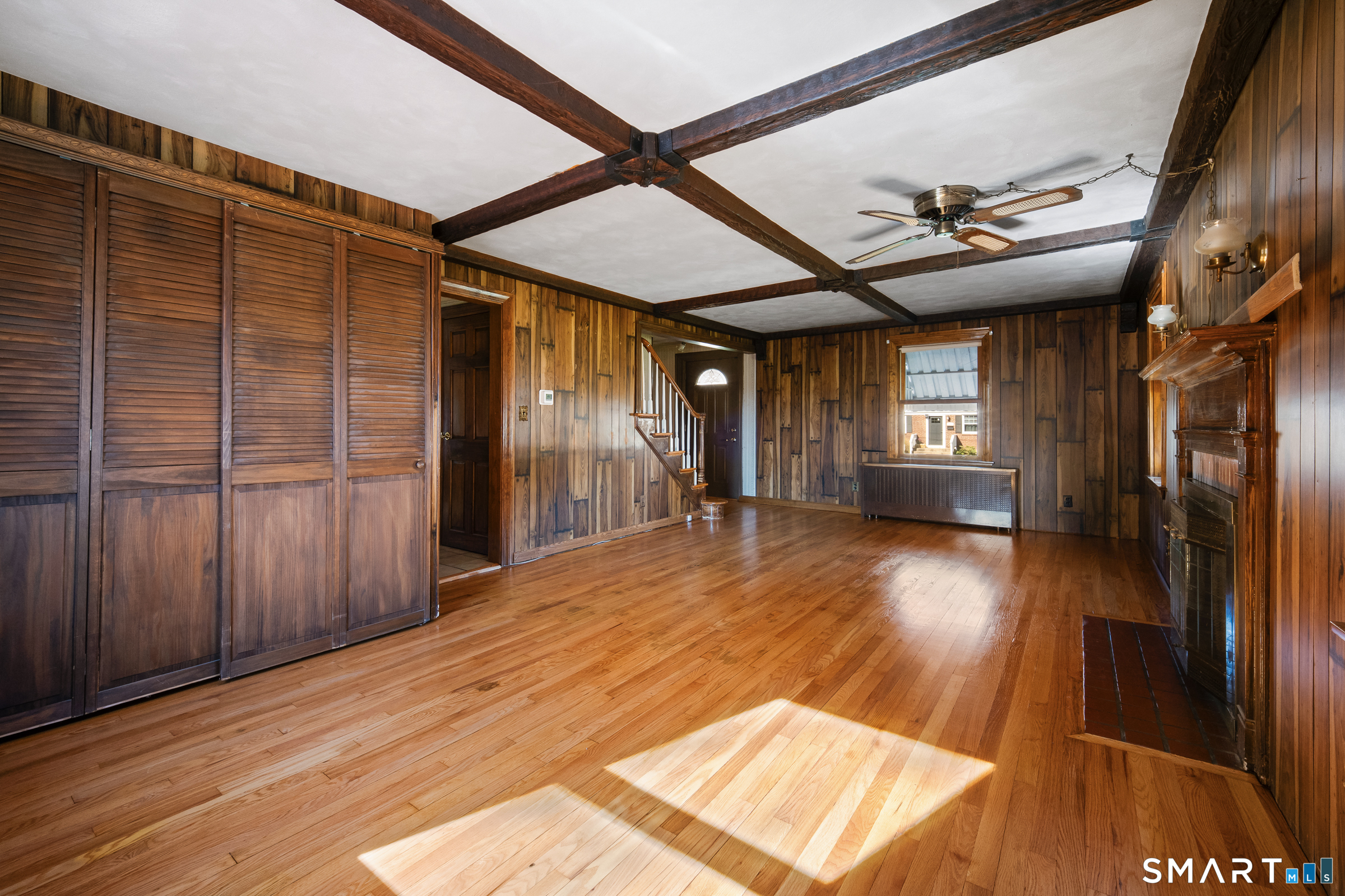 266 West Main Street Plainville CT 06062