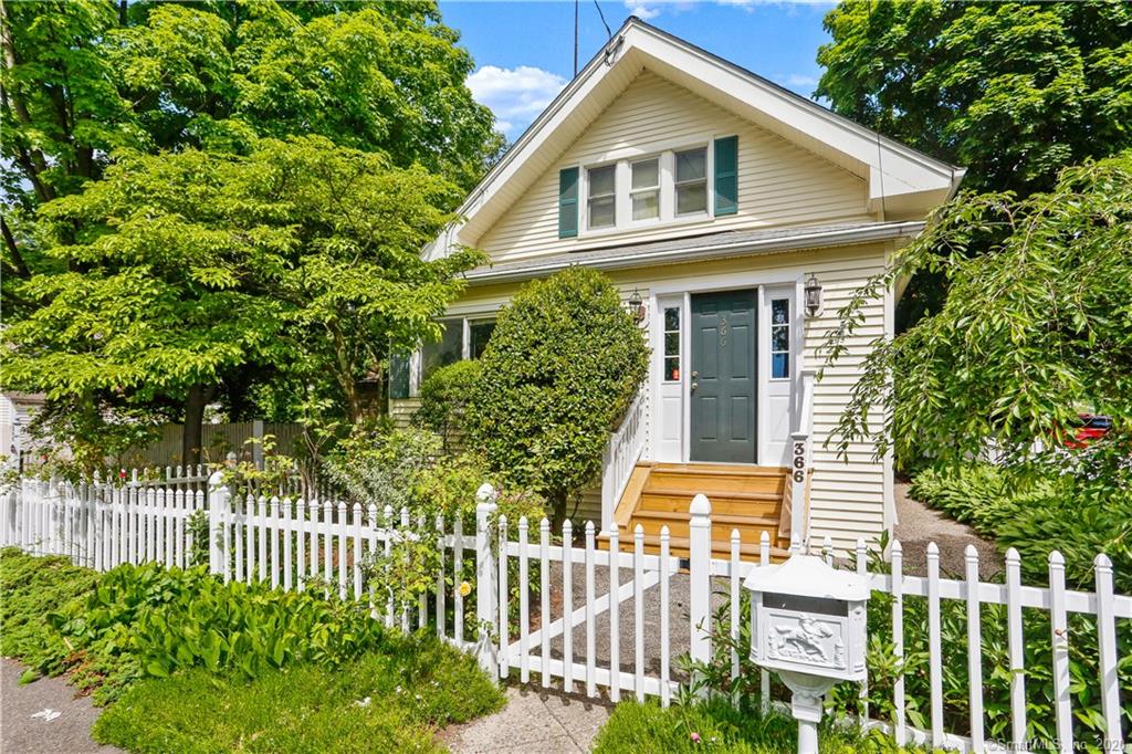 366 Suburban Avenue Fairfield CT 06825