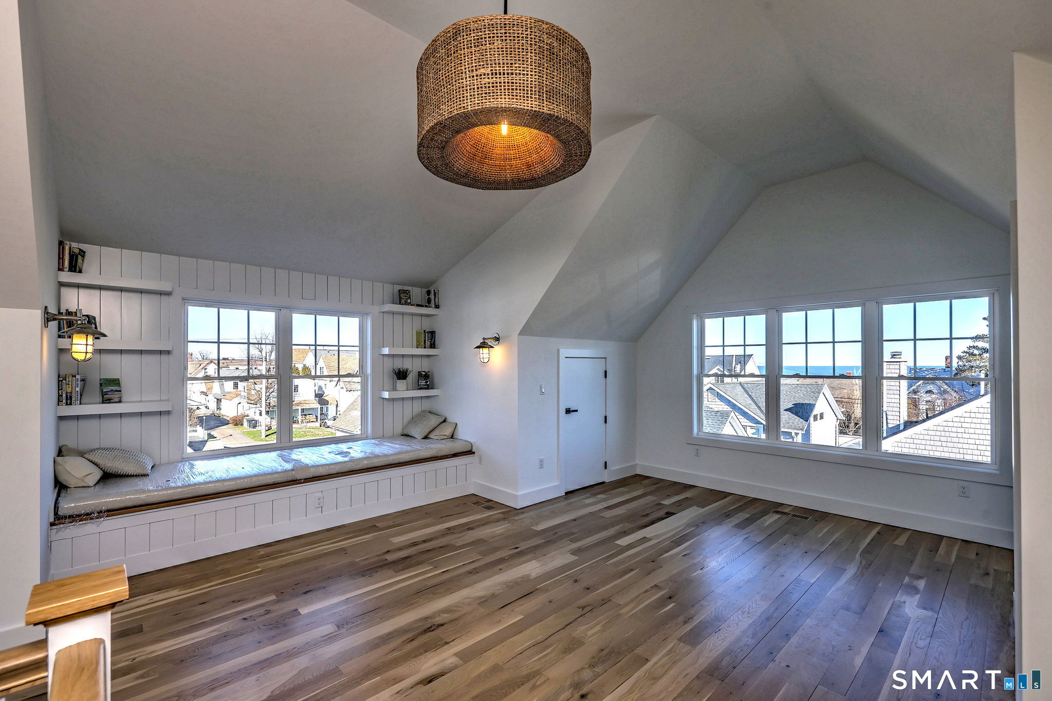 12 Usher Street Milford CT 06460