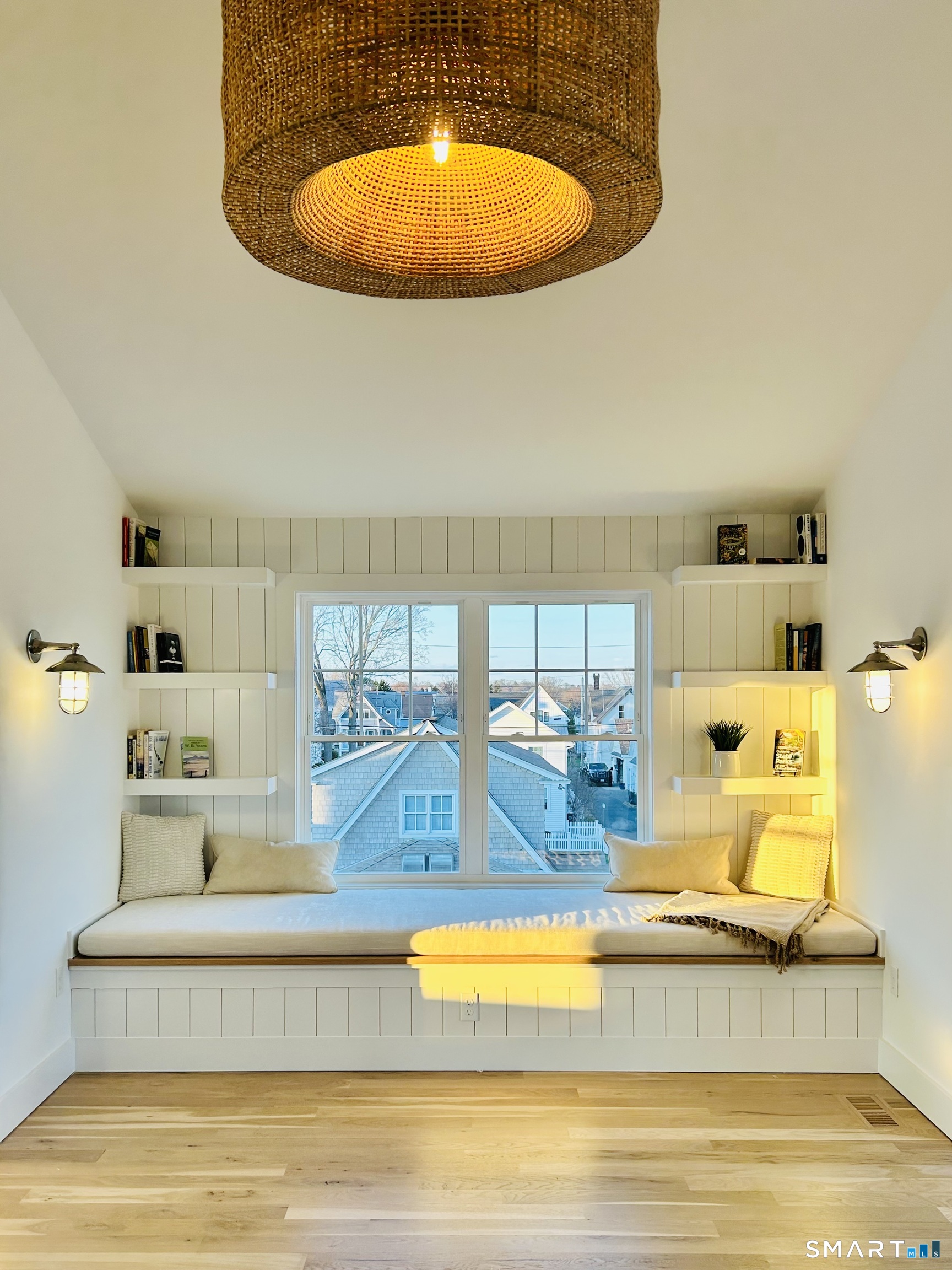 12 Usher Street Milford CT 06460