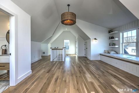 12 Usher Street Milford CT 06460