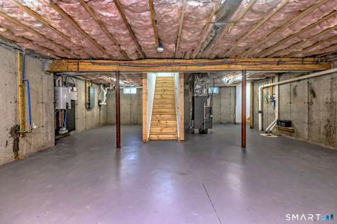 12 Usher Street Milford CT 06460