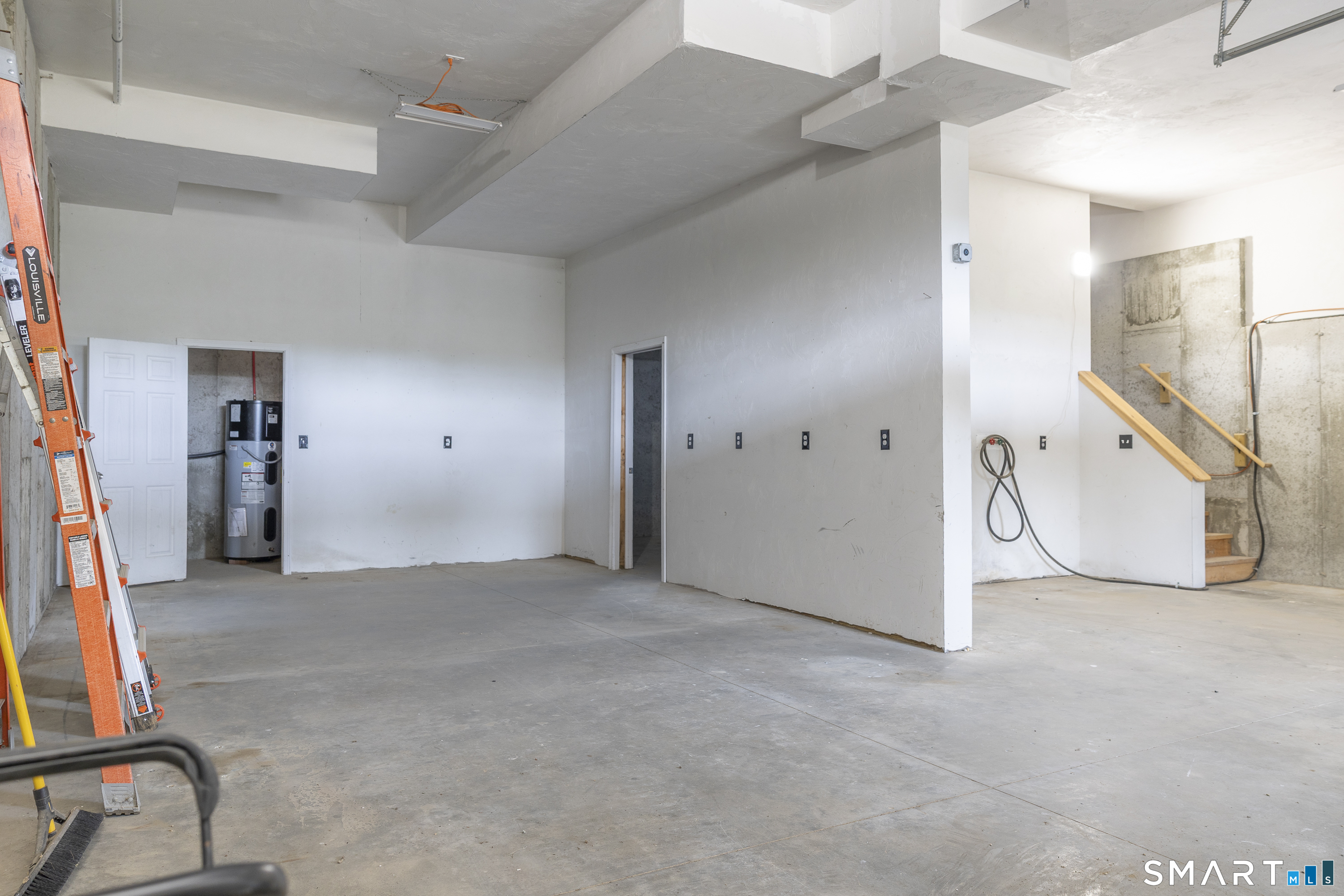 597 East Thompson Road Thompson CT 06277