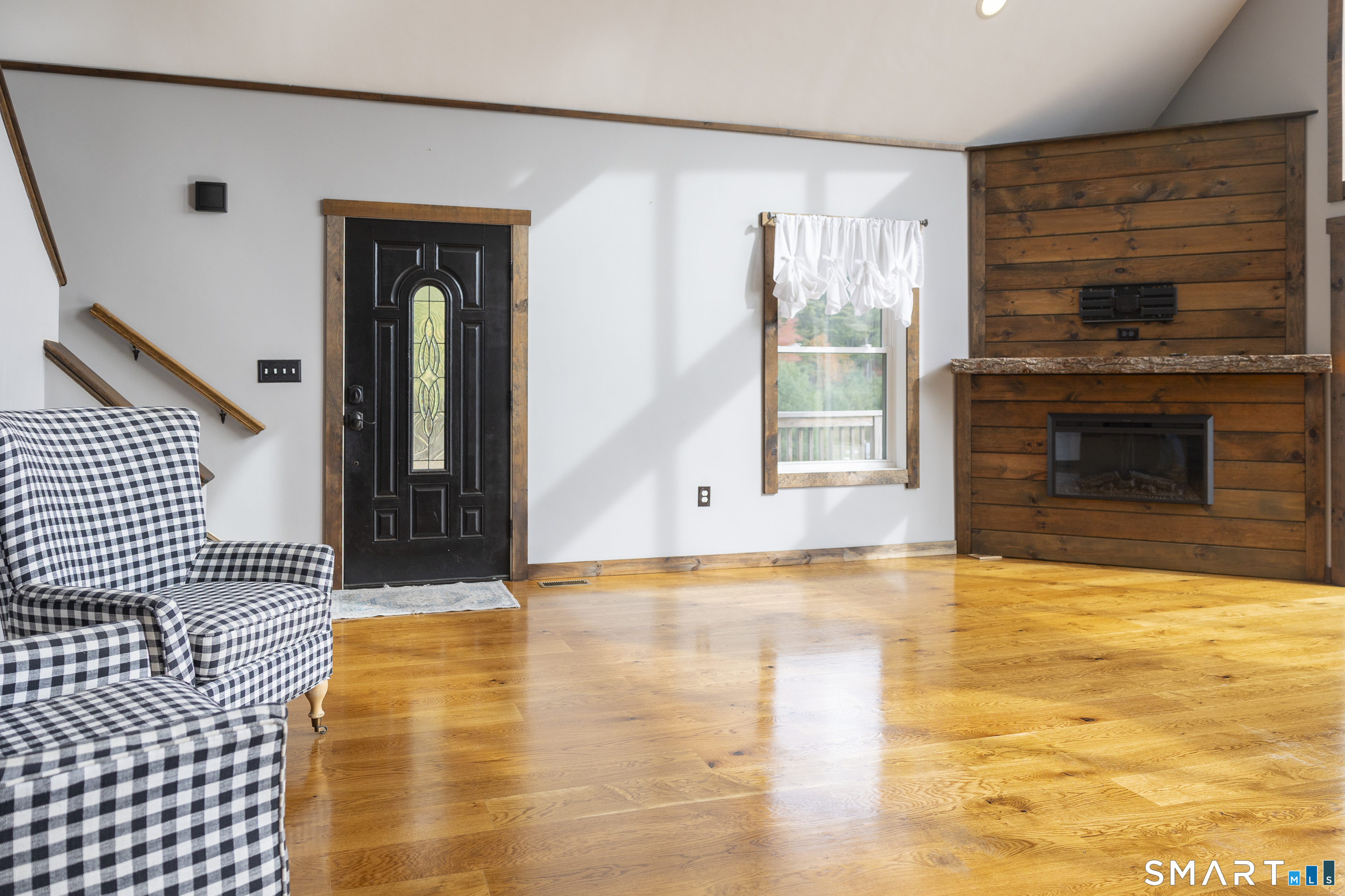 597 East Thompson Road Thompson CT 06277