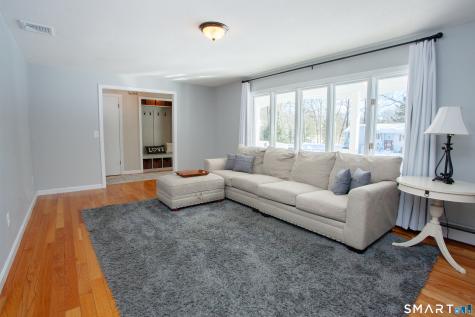 10 Ridgewood Drive Suffield CT 06093