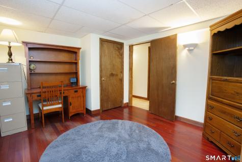 10 Ridgewood Drive Suffield CT 06093