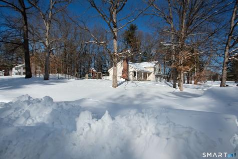 10 Ridgewood Drive Suffield CT 06093
