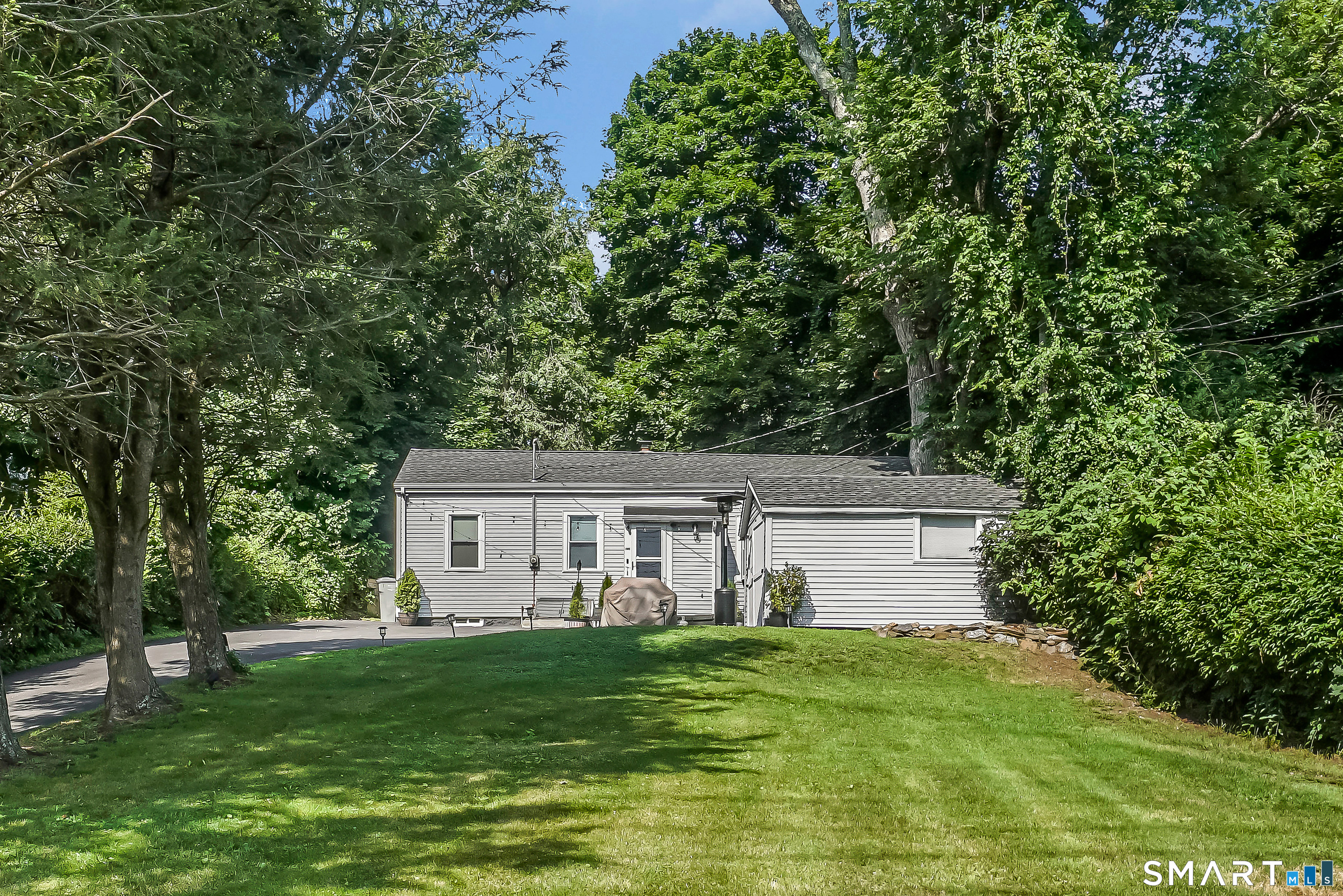 145 Cherry Street Naugatuck CT 06770