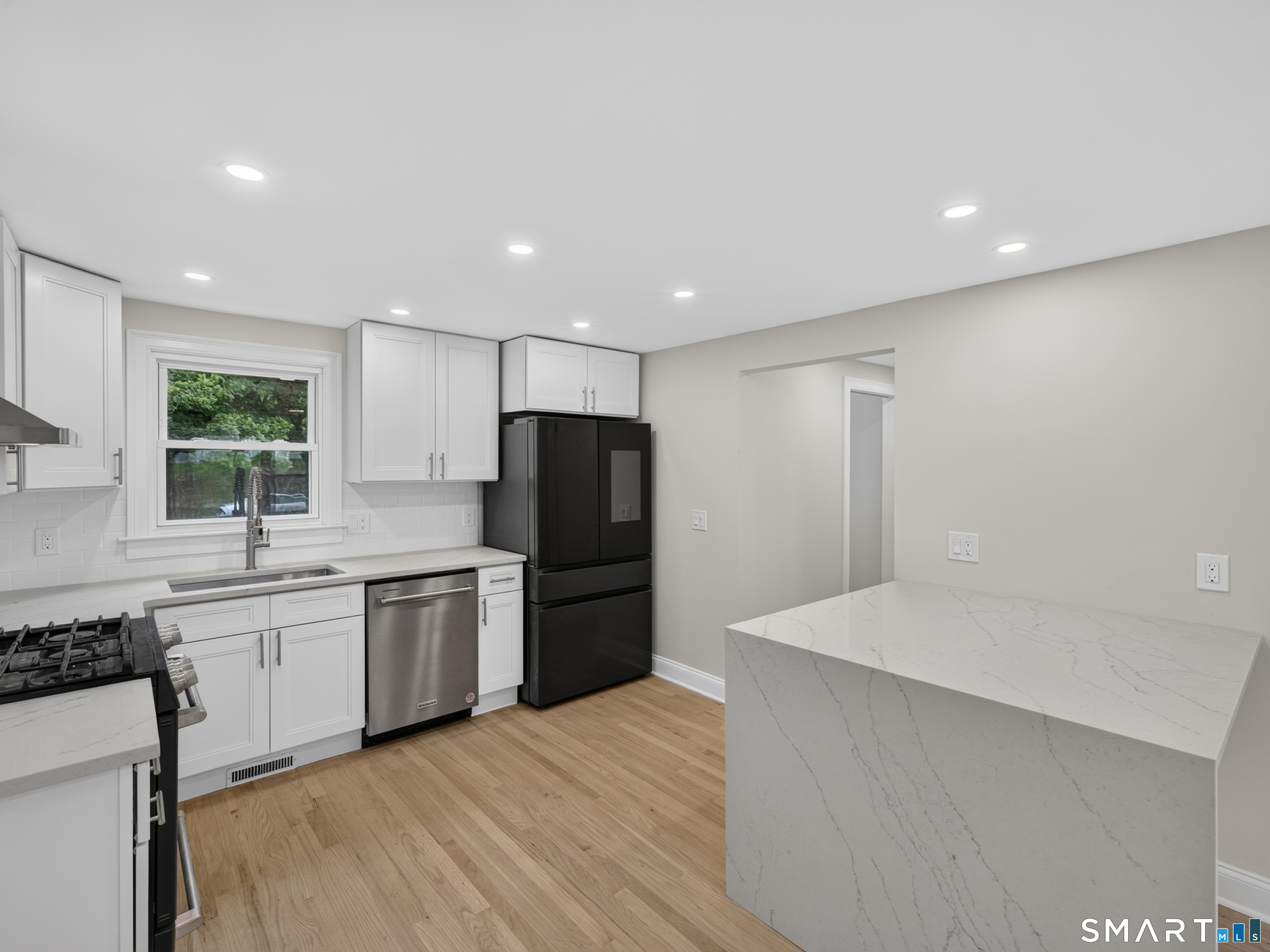 59 Noank Ledyard Road Groton CT 06355