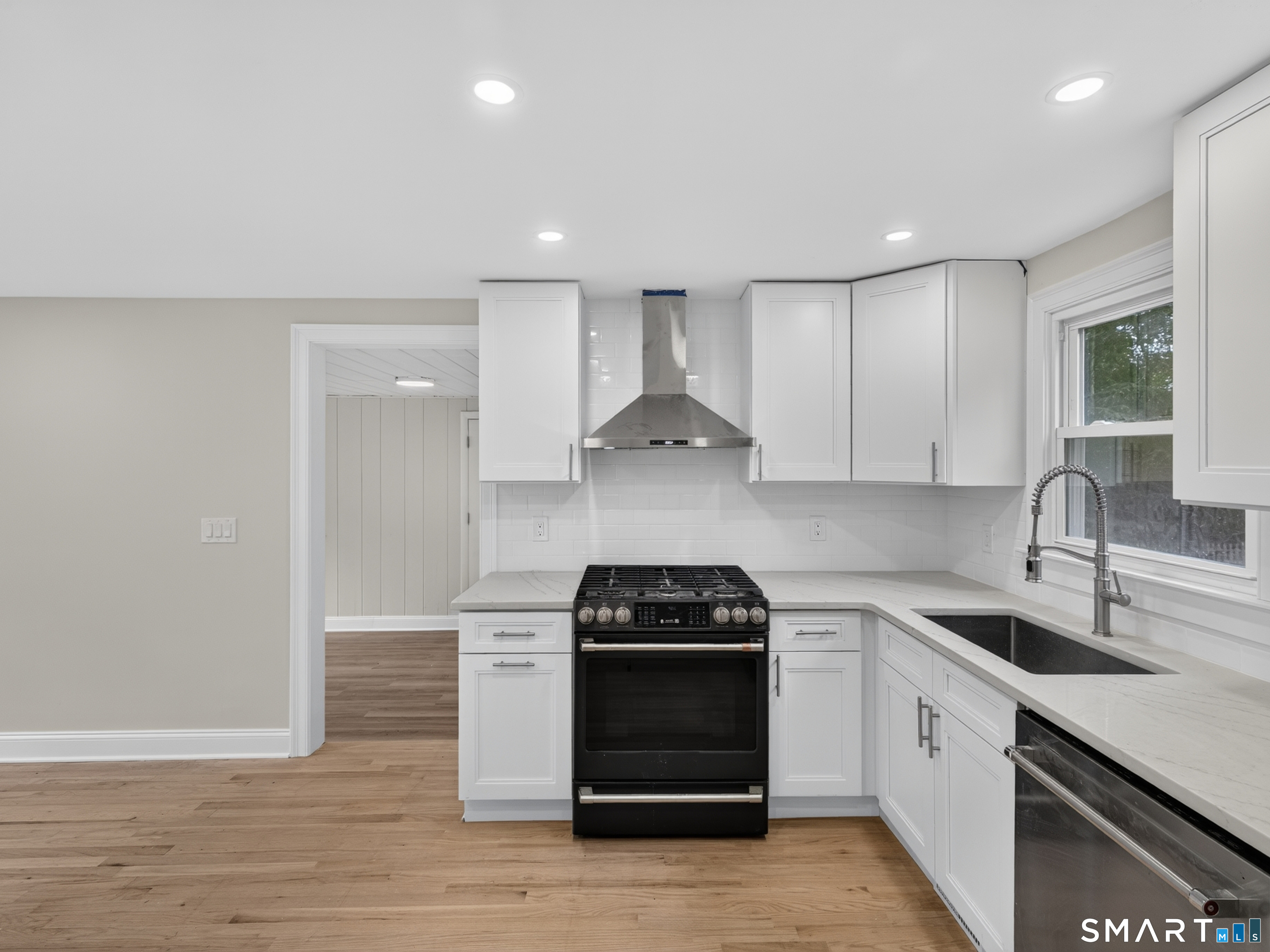 59 Noank Ledyard Road Groton CT 06355