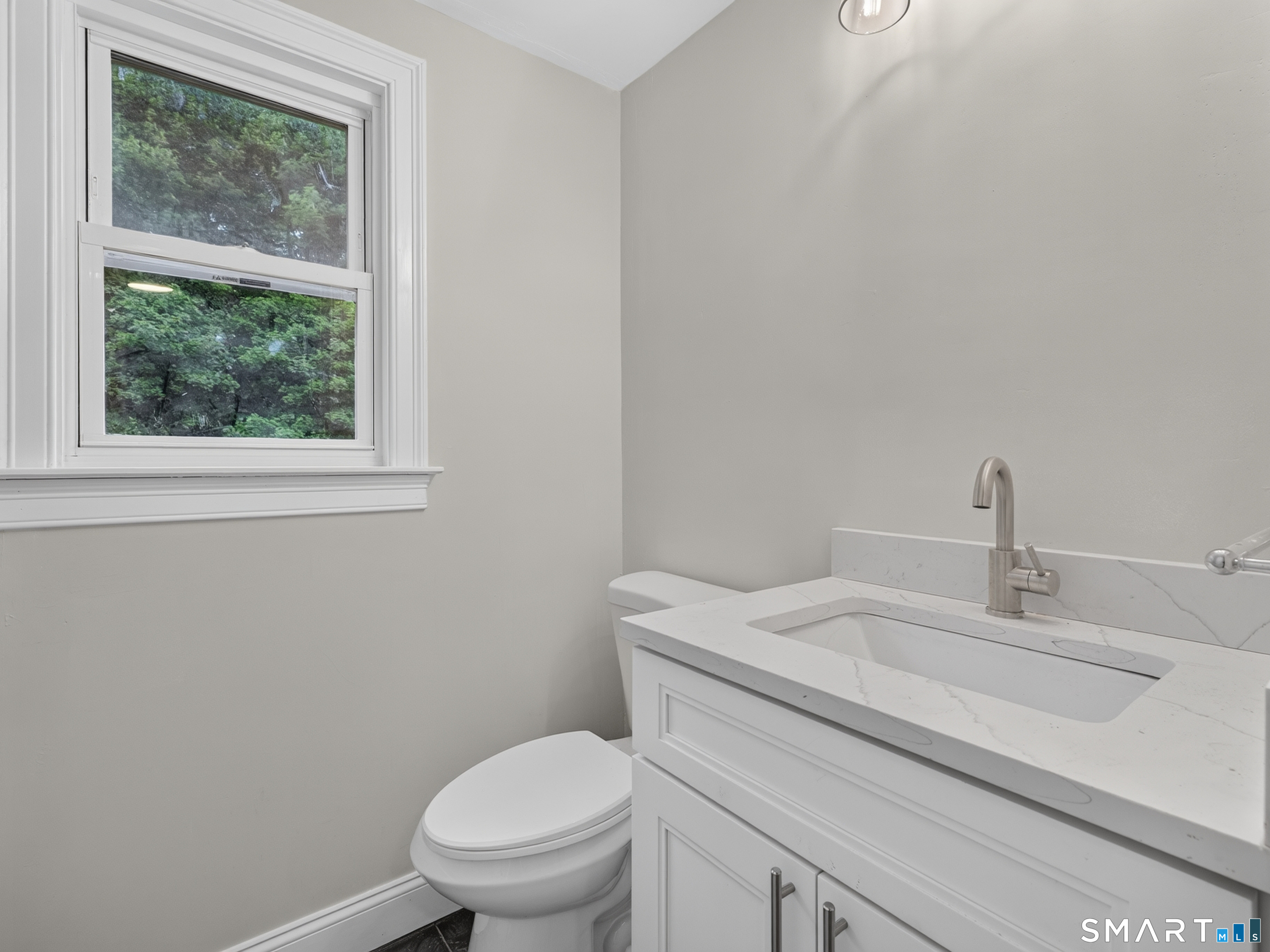 59 Noank Ledyard Road Groton CT 06355