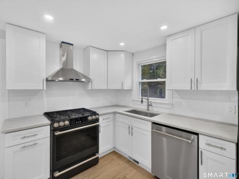 59 Noank Ledyard Road Groton CT 06355