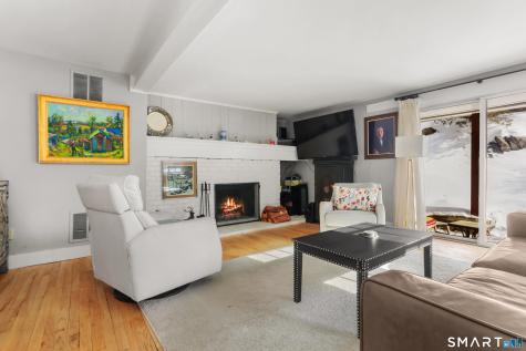 49 Indian Harbor Drive Greenwich CT 06830