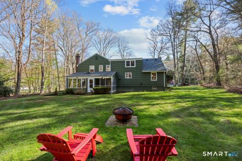 8 David Drive Simsbury CT 06070
