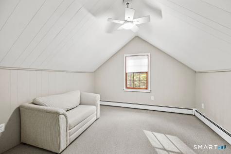 8 David Drive Simsbury CT 06070