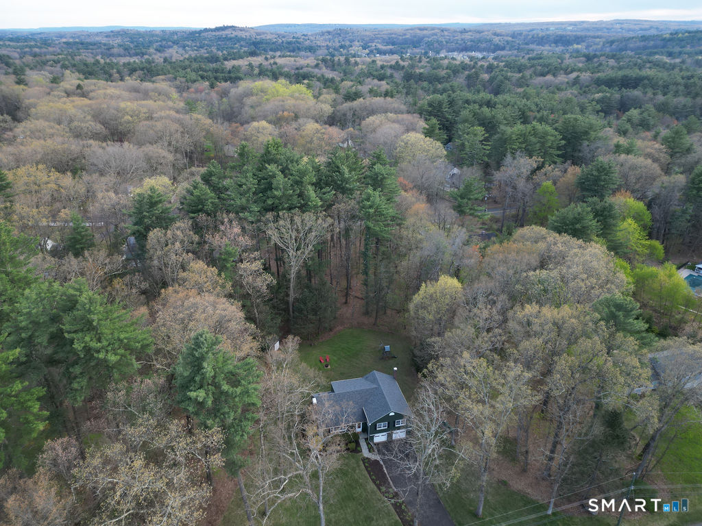 8 David Drive Simsbury CT 06070