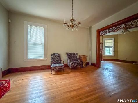21 Annawan Street Hartford CT 06114